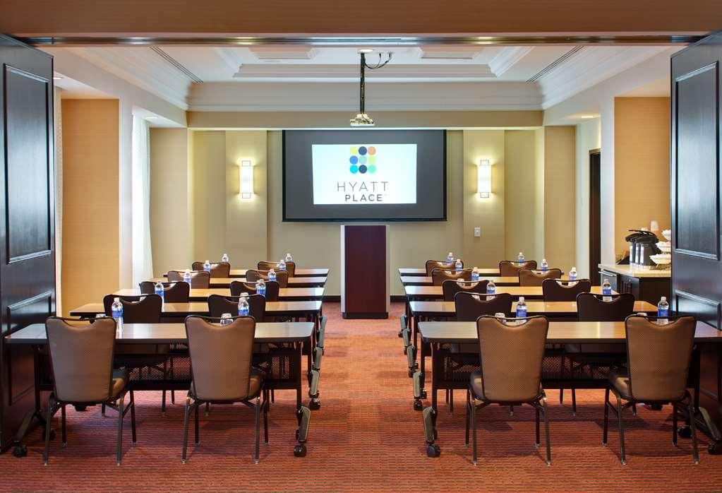 Hyatt Place Denver Cherry Creek Зручності фото